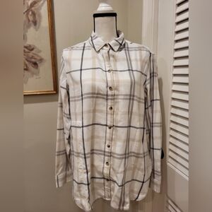Classic Plaid Womens Shirt